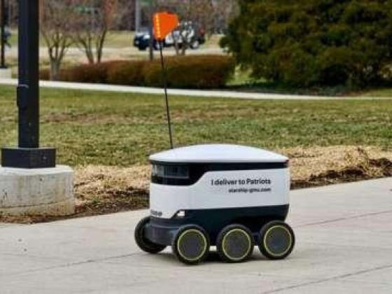 Expert Hub Robots Rental