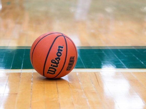 Retro+urban Court