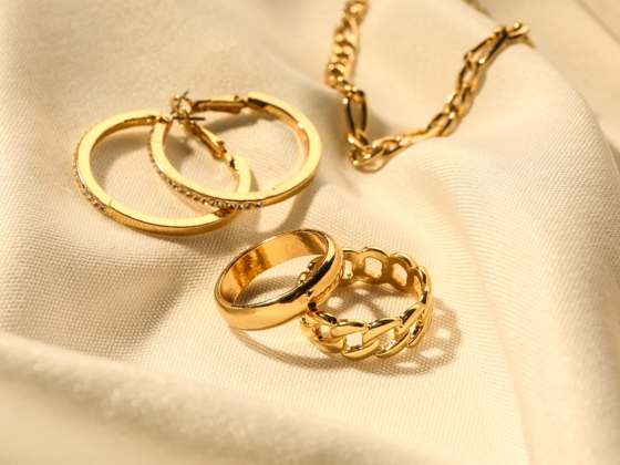 A Invention Jewellery