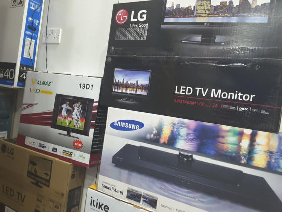 Seven Wonders Electronics Trading