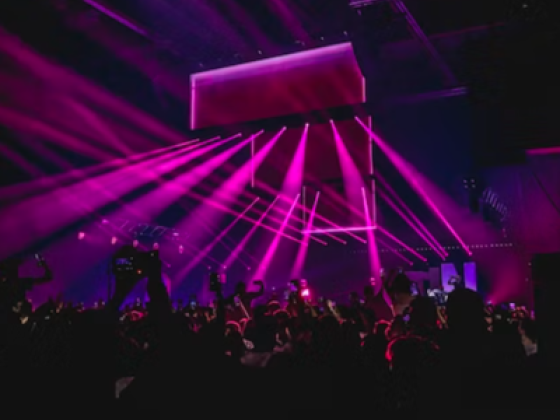 Mauve  ​night Club